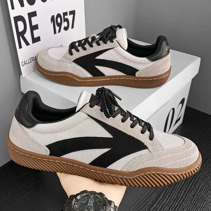 Spring New Breathable Mens Shoes Soft Sole Lightweight Mesh All Match Mens Shoes Fashion Sports Casual Mens Shoes Z250319