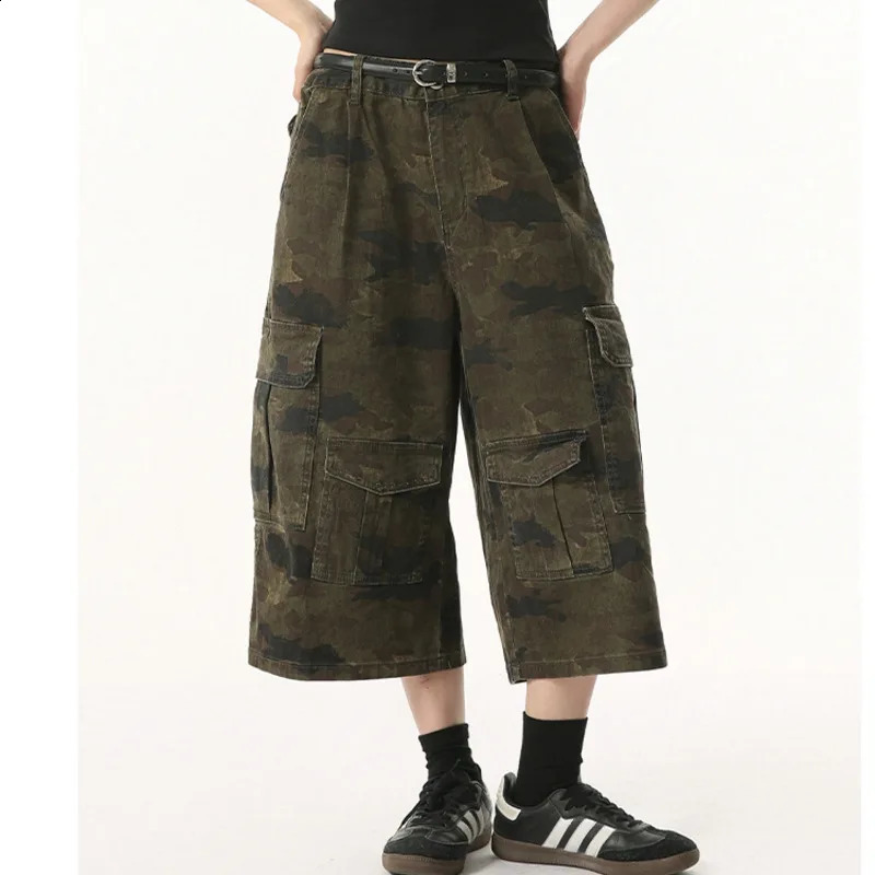 Summer mens retro high waisted wide leg camouflage leggings with multiple pockets multi-functional workwear and straight leg jeans 250317