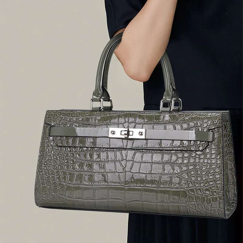 Aidrani Light Crocodile Pattern Genuine Leather Women's Fashionable And Versatile Advanced Grey Cowhide Crossbody Bag