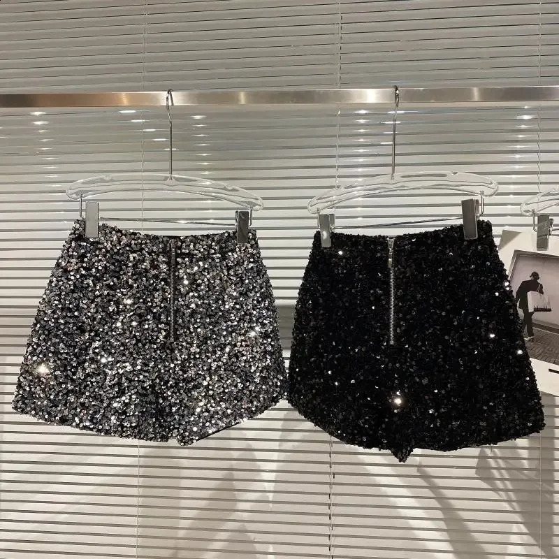 Autumn Black Velvet Shorts Women Sequined Shiny Versatile Short Pants Clubwear Shorts Pants High Street 250319