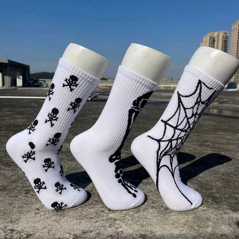 1 pair of mens hip-hop spider skull personalized skateboard socks X250319