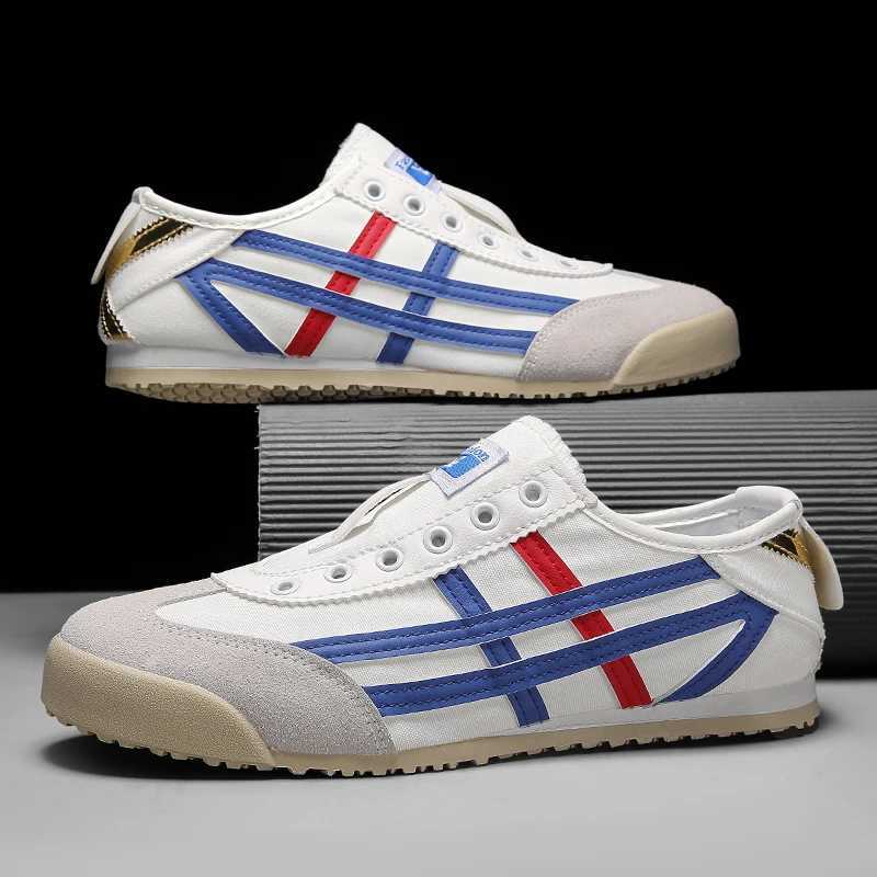 Classic Canvas Men Casual Sport Shoes Fashion Male Breathable Walking Sneakers Lightweight Slip on Men Tennis Shoes Couple Flats Z250319