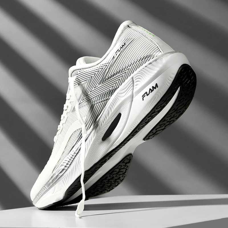 2025 New Running Shoes Carbon Plate Marathon Mens Sports Breathable Lightweight Womens Comfortable Sports Shoes Z250319