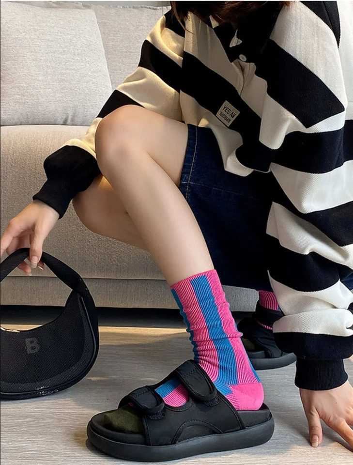 1 pair of high saturation dopamine colored striped Ins fashionable skateboarding style vertical striped mid length socks X250319