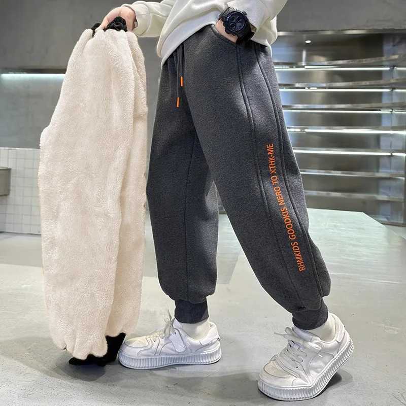 Boys Winter Wool Lined Thick Pants Sports Pants Warm Integrated Velvet Childrens Boys Medium Large Childrens Safety PantsT250318