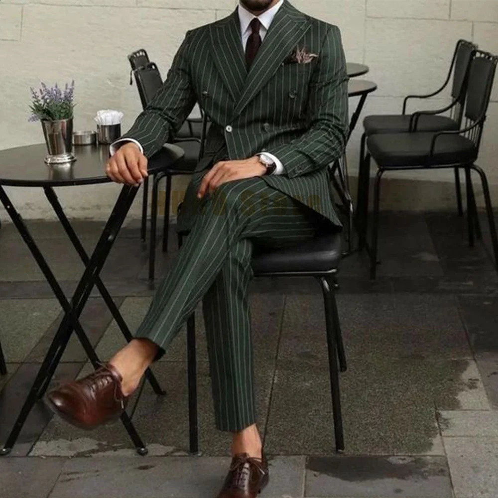 Men Suits Mens Two Piece Suit Double Breasted Man Fashionable and Slimfitting n Groom Wedding Dress Casual Striped Fabric 250311