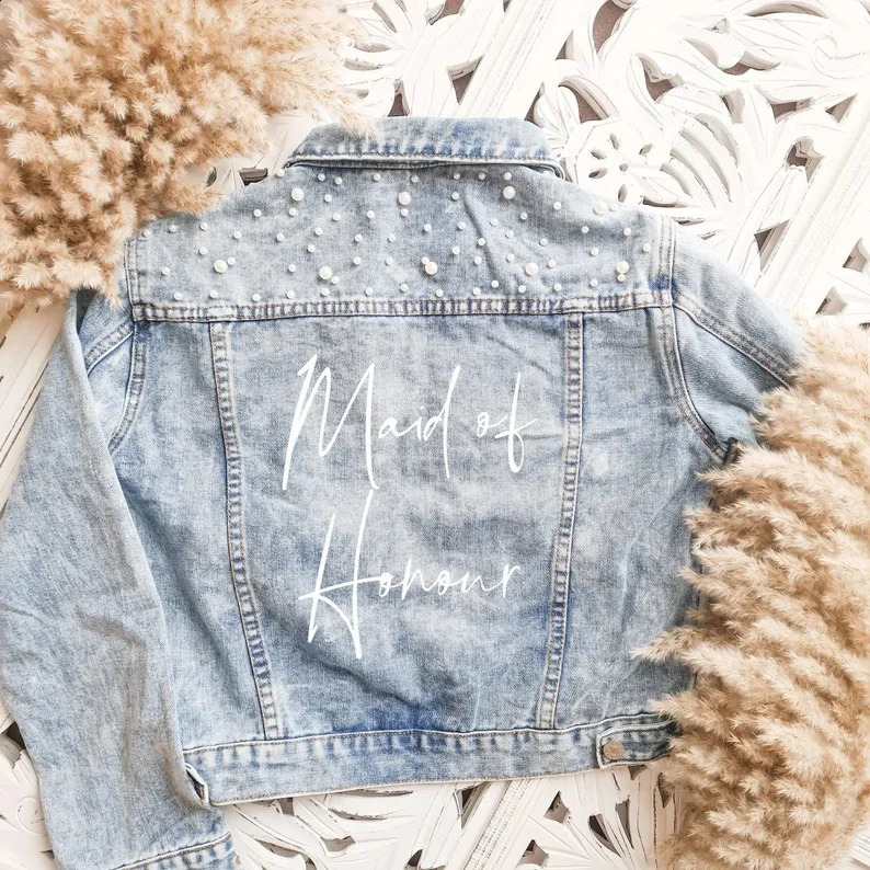 Bachelorette Jean Jackets Hen Party Gift Customized Bridal Cowboy Jacket Pearl Mrs. Outerwear Bridesmaid Personalized Coats Wedding Day 250317