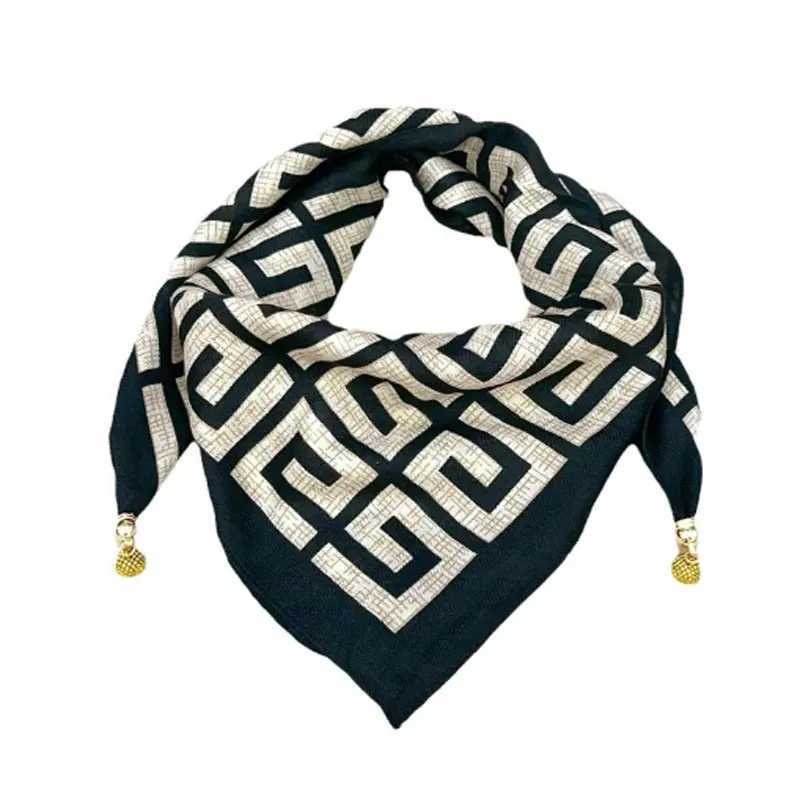 Magnetic triangular neck protective scarf suitable for warm autumn and winter 2024 new cotton linen scarf high-end neck scarf X250319