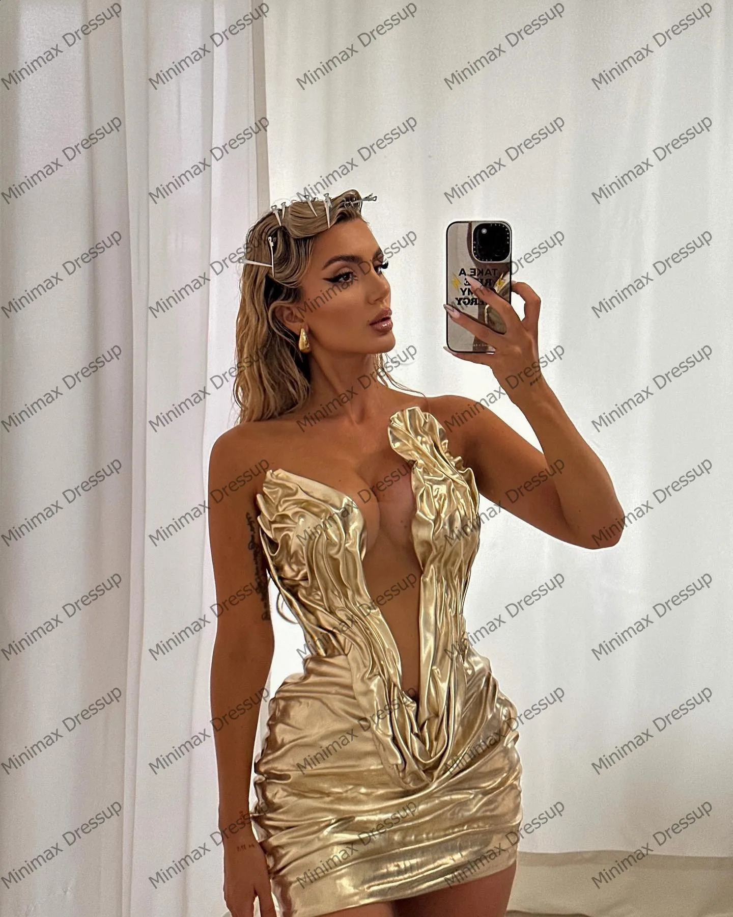 Unique Draped Satin Cocktail Dresses Sexy Deep V-neck Pleated Satin Mini Formal Party Dress Sleeveless Sexy Homecoming Gowns 250318