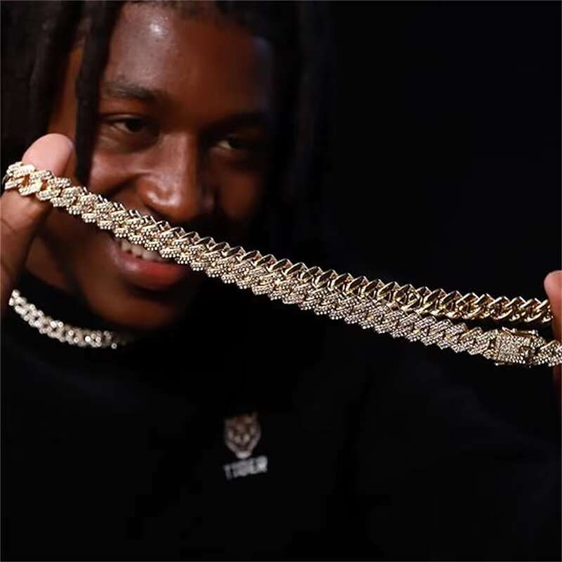 Hip hop chilled jewelry men's cubic zirconia Cuban chain