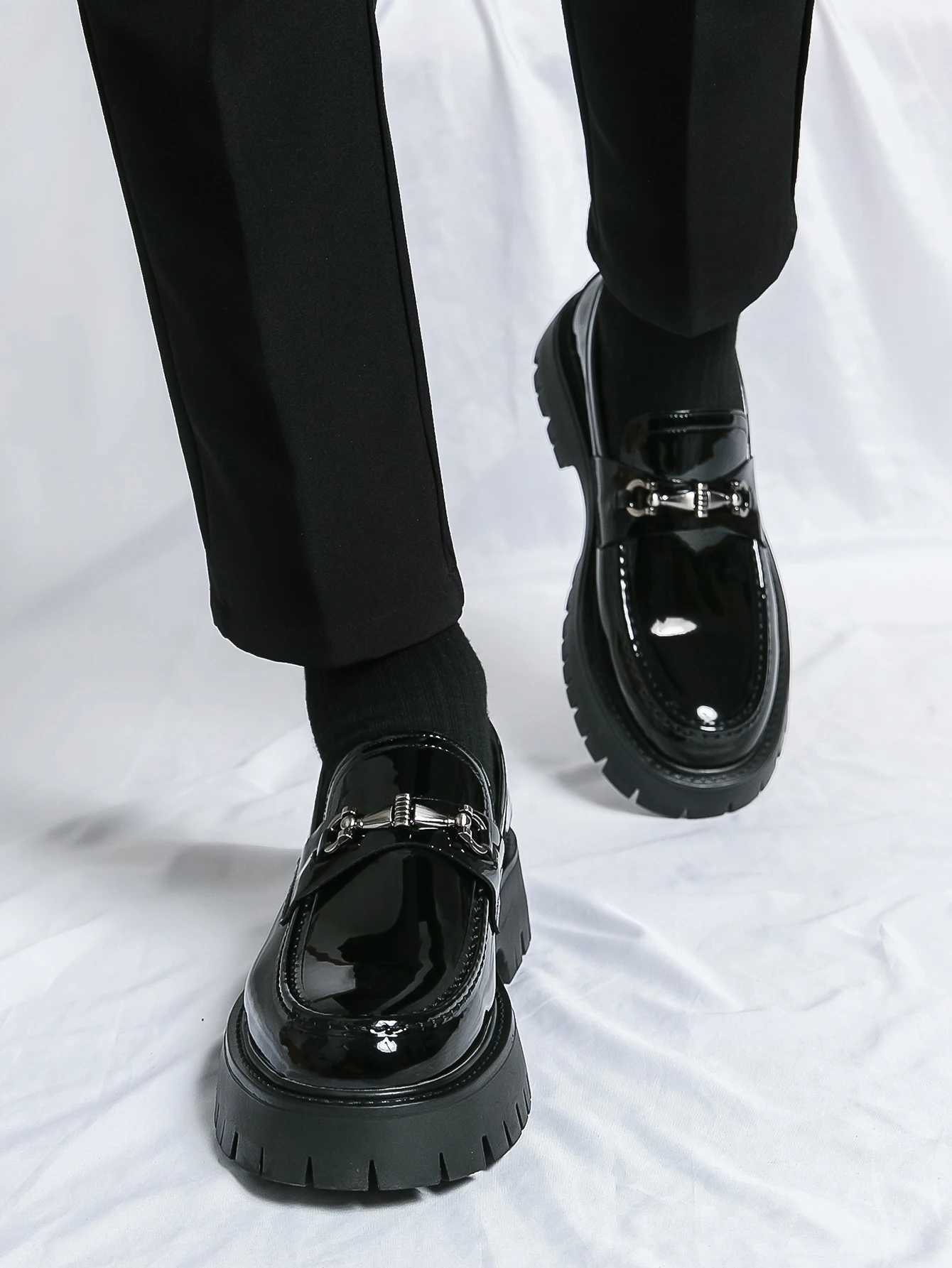 Mens thick soled big head simple and comfortable business responsibilities shiny leather shoesXJ250319