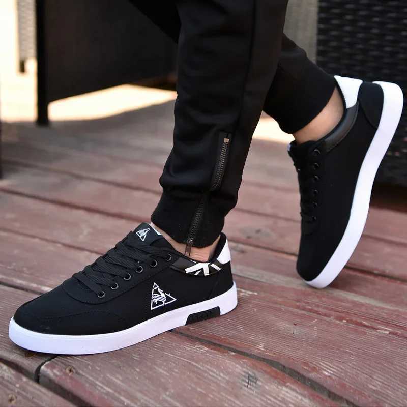 2023 Autumn Flat Canvas for Men Mens Sneakers Fashion Platform Vulcanized Shoe Outdoor Lightweight Sport Shoes Casual Shoes Z250319