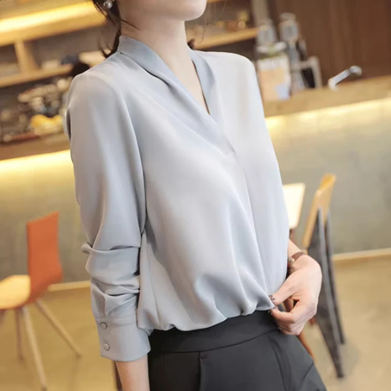 Korean Style Solid Color Vneck Half Sleeved Blouse Fashion Spring and Summer Thin Chiffon Shirt Elegant Office Lady Tops 9382 250312
