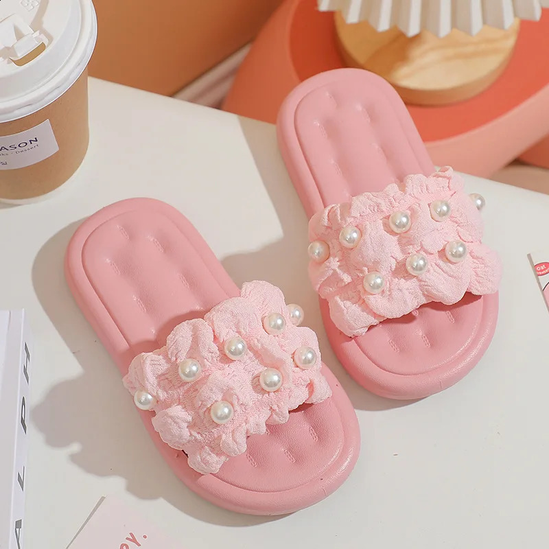 Princess Wind Pearl Puff Girl Little Girl Soft Bottom External Penetrating Air Sandals 250318