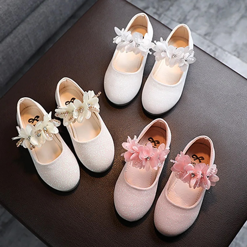 Childrens leather shoes beautiful flower princess girls party dance childrens retro classic dress soft flat 250319