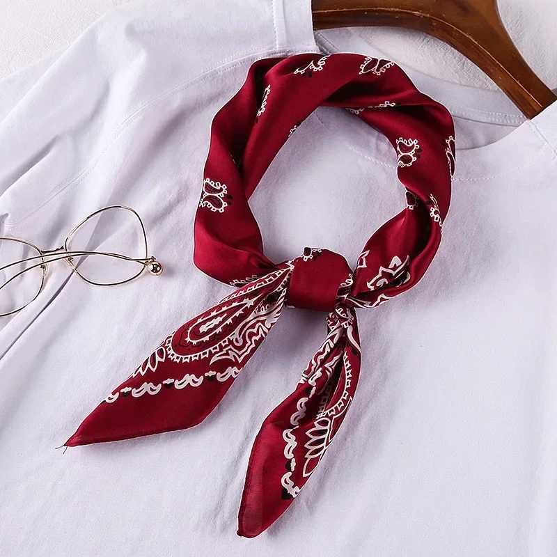 70cm Bandana Scarf For Wen Fashion Paisley Print Handkerchief Silk Satin Hijab Scarfs Fem Square Neck Scarves Dropship X250319
