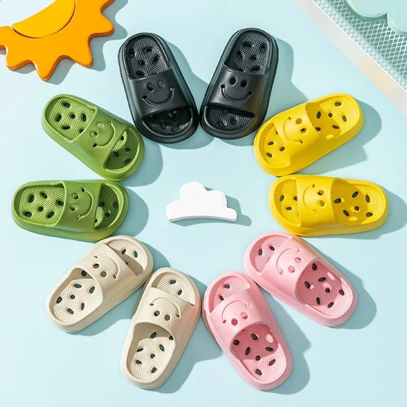 Childrens slide boys EVA smiling face bathroom slide summer slide girls aged 2-14 non slip hollow slide 250318