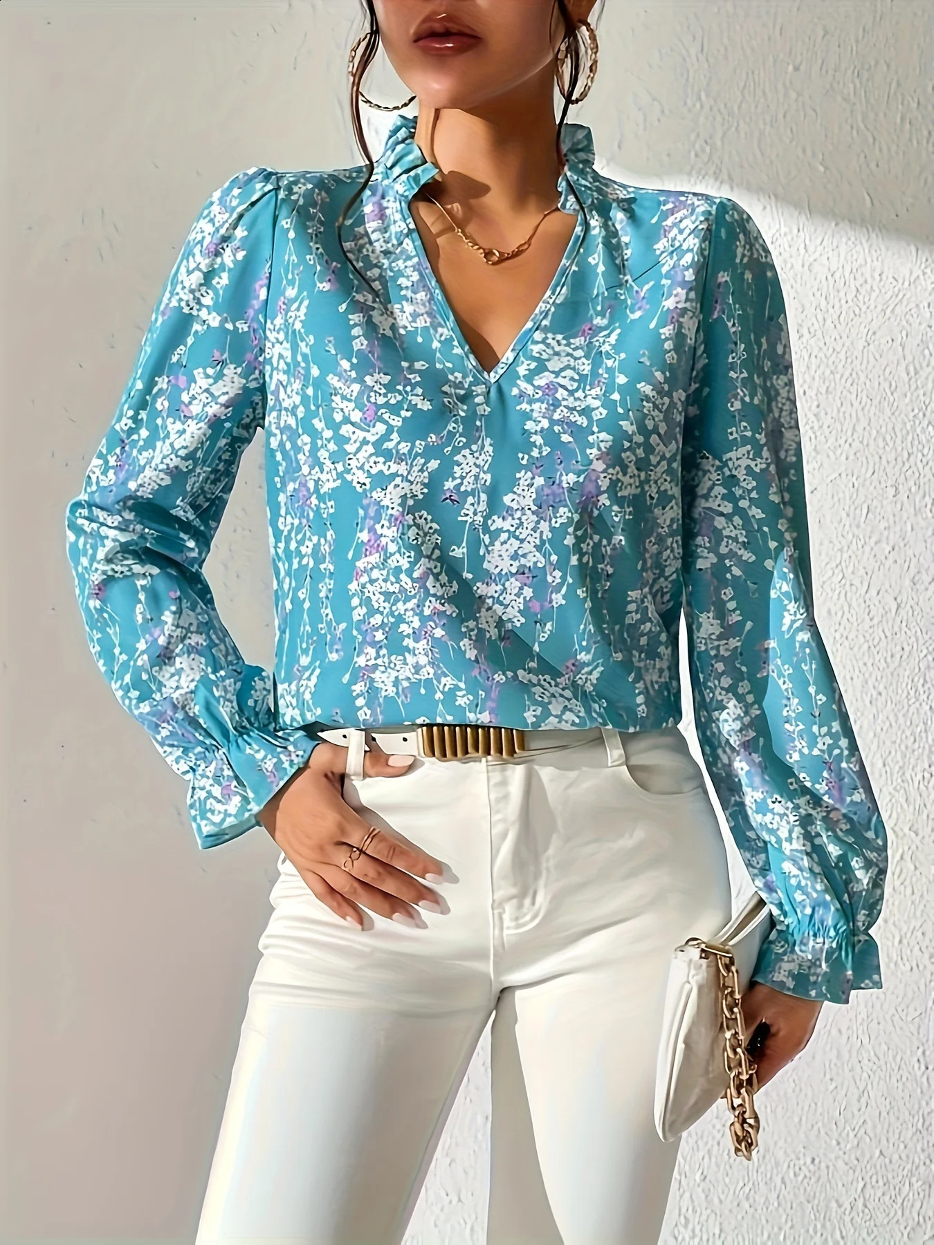Spring and summer womens Vneck long sleeved shirt with fashionable printed n suitable for daily casual wear 250319