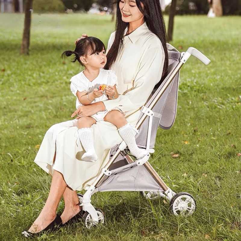 Ultra light four wheeled baby stroller foldable large space childrens luxury travel car Z250319