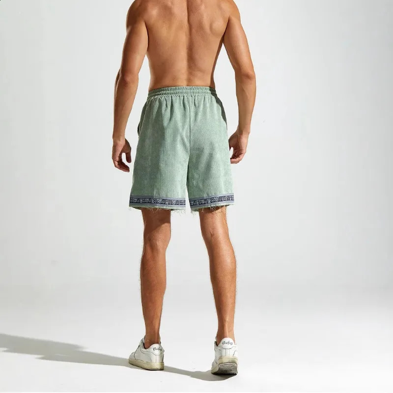retro Corduroy casual mens shorts summer beach vacation casual shorts mens sports and fitness pants 250317