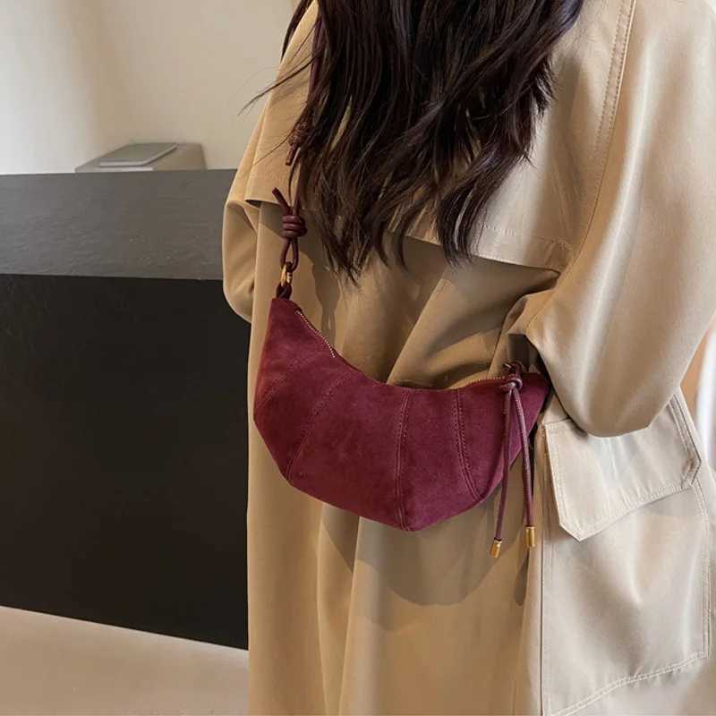 New Arrival Newly designed womens luxury bag ladies red shoulder homeless bag velvet cross tote bag side wallet clutch T250318