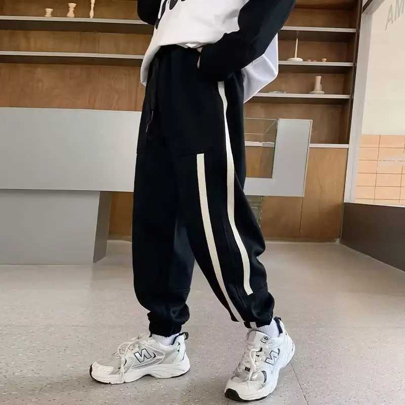 Spring and autumn childrens leisure school sports pants Trouser jogging pants Childrens loose sports pants Childrens sports pantsT250318