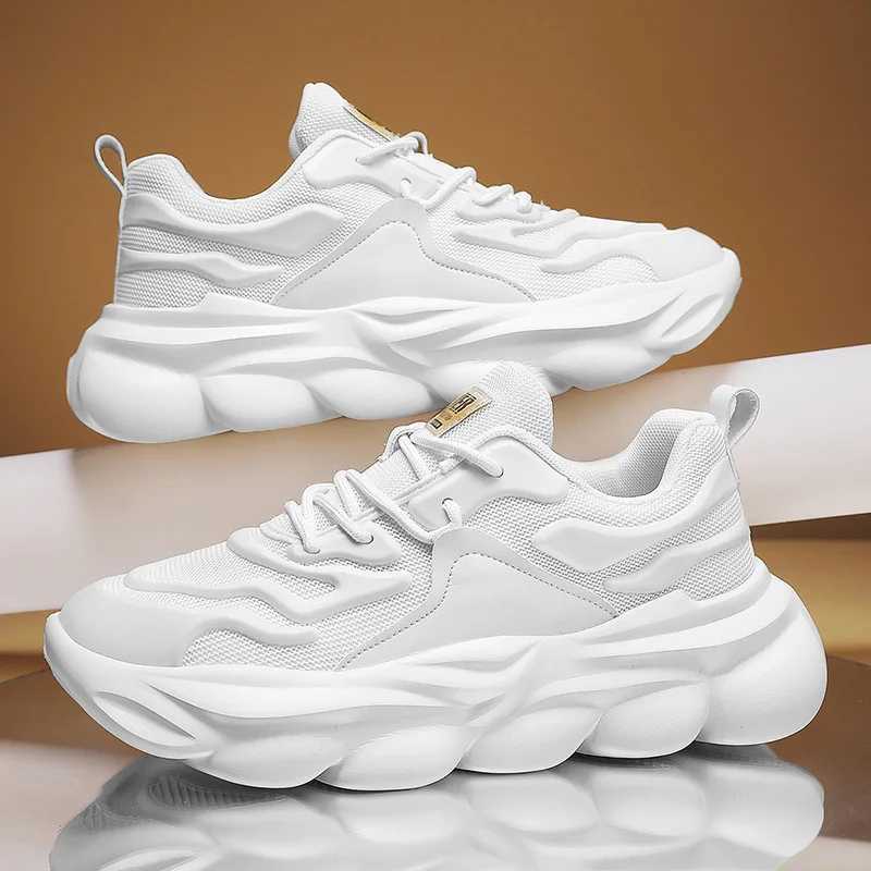 Mens Fashion Trend Breathable Dad Casual Shoes Spring New Mens Simple and Lightweight Sports Shoes Mesh Running Shoes sneakers Z250319
