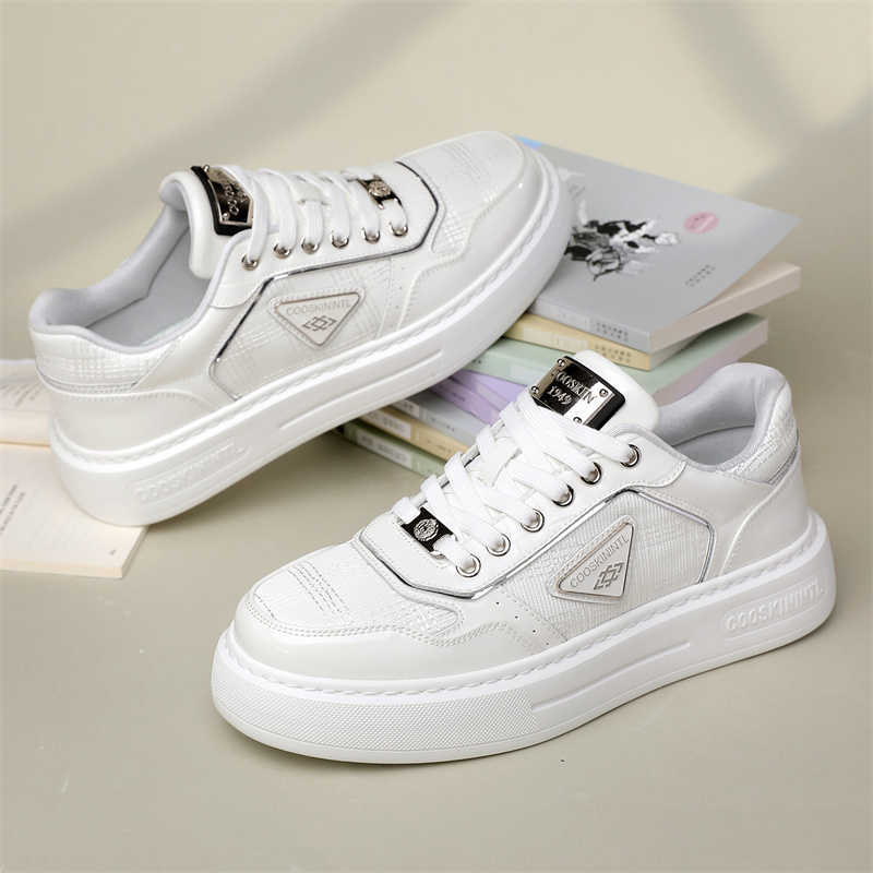 Men Shoes New Breathable Shoes Trendy Versatile White Shoes Athleisure Style Shoes Trendy Board Shoes Beige Free shipping shoes size 38-44