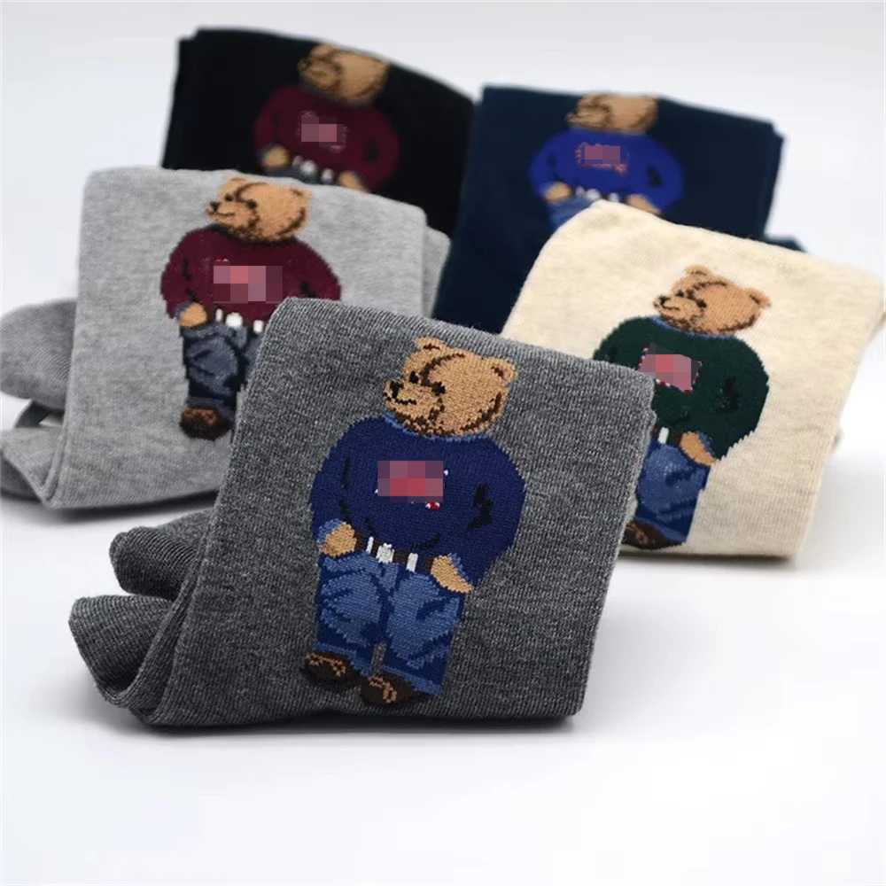 Designer Socks Cartoon Gentleman Bear Mens Socks Cotton Harajuku Style Sports Boys Skateboarding Novel Breathable Christmas Gift X250319