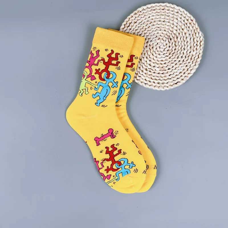 A pair of personalized graffiti symbols comfortable and trendy mens mid calf socks X250319