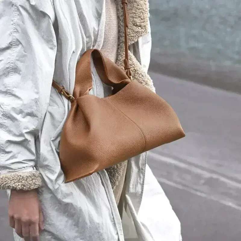 Designer Shoulder Women's Dumpg Shape Tote Solid Color Lychee Pattern Simple Fashion Versatile Crossbody Bag