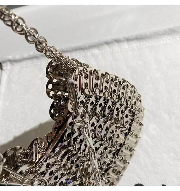 Shiny Sier Metal Sequined Woven Handmade Square Fashion Women Handbag Lady Purse Shoulder Crossbody Female Casual Bag