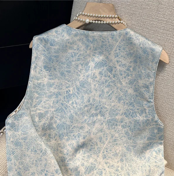Retro Chinese style womens vest Oneck heavy embroidery frog tie dye jacket fashionable sleeveless 250319