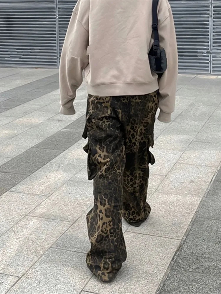 Ropa Y2K Street Panther Bag Jeans Mens Cargo Pants Clothing Hip Hop Wide Leg Pantaloni Uomo 250317