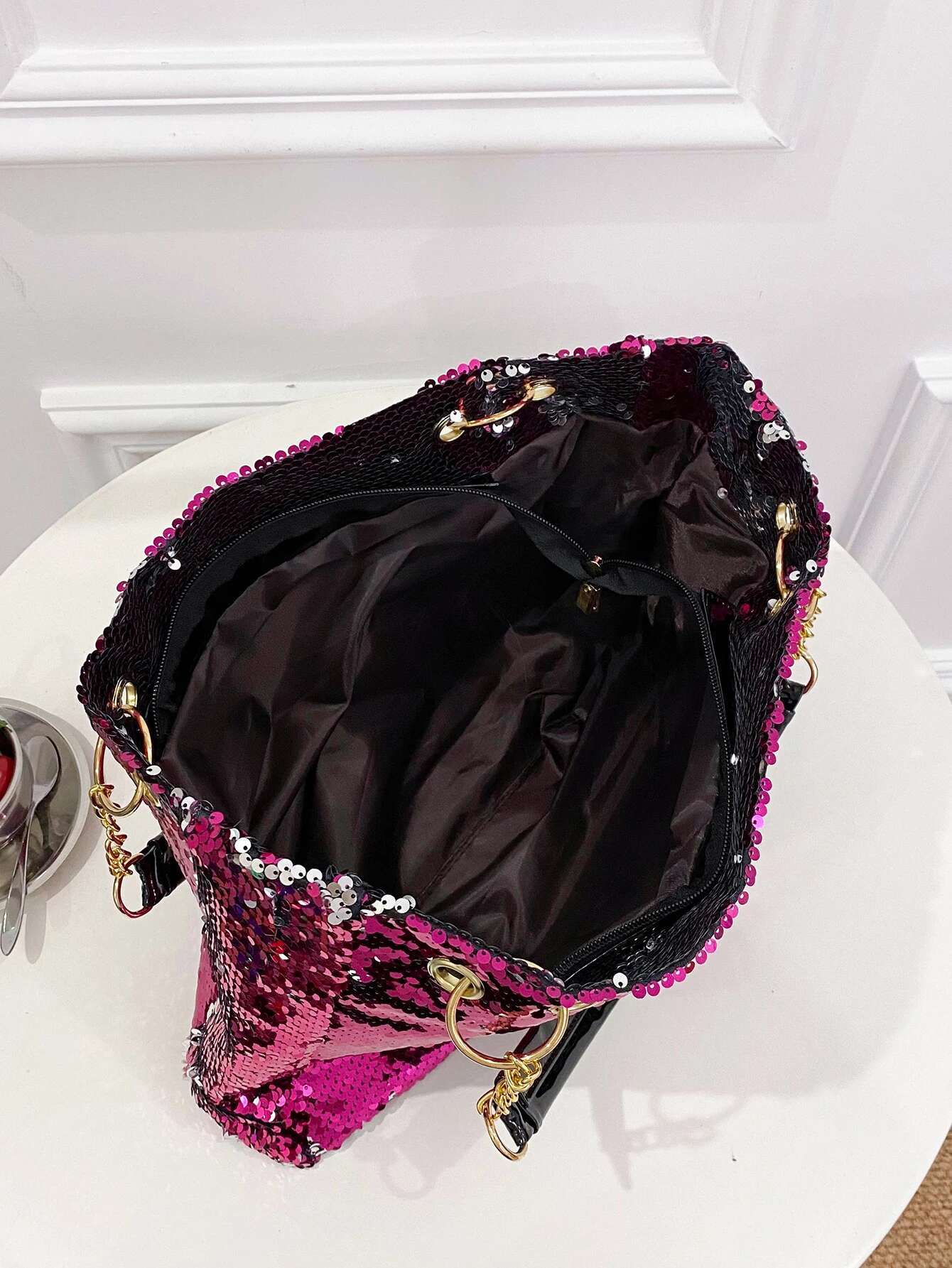 2025 New Fashion Glitter Portable Designer Women's Large Capacity Travel Single Shoulder Multi functional Women's Bag Trendy Handbag
