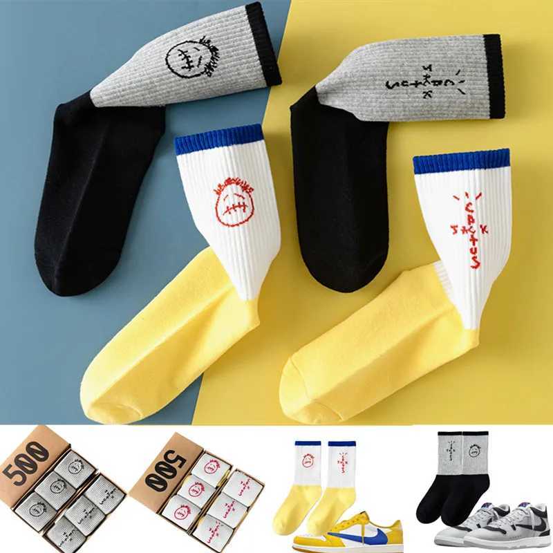 3 pairs of gift box sports trendy socks yellow hip-hop street skateboard basketball cycling casual couple mid length socks X250319