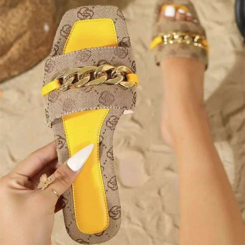 New Summer Outdoor Beach Flat Sandals Trend Brand Designer Slippers Big Size Slides Women