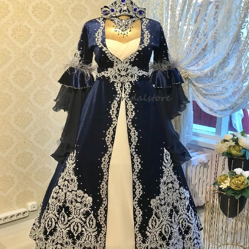 Romantic Navy Arabian Muslim Wedding Dress With Lace Retro Caftan Moroccan Turkish Bride Dress Renaissance Arabic Dubai Abaya Bridal Vestido De Noiva 