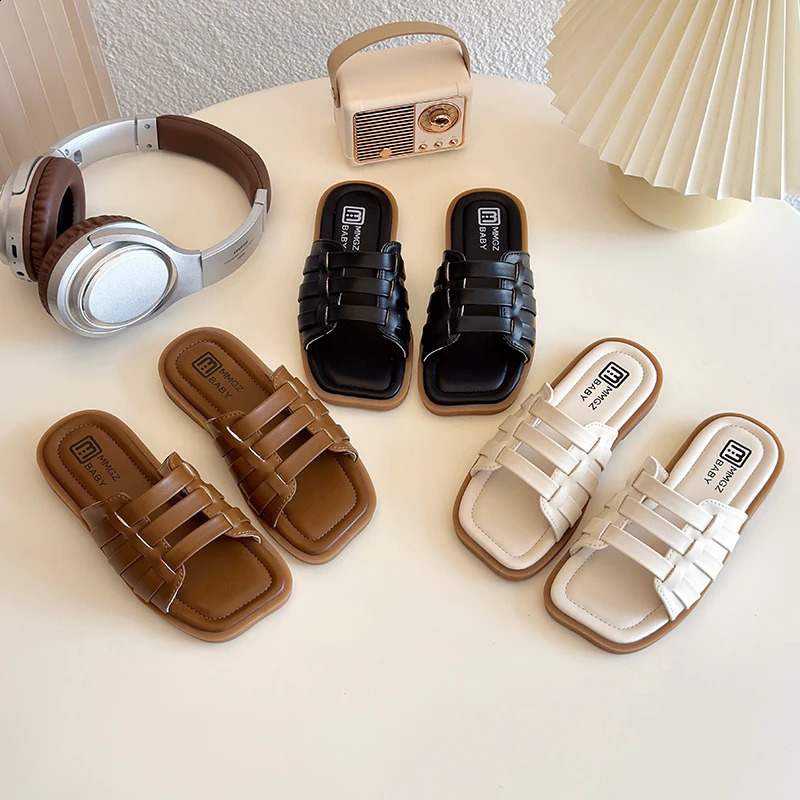 Childrens slider woven hollow square toe PU leather childrens slider solid color fashion slider casual summer girls sandals 250318