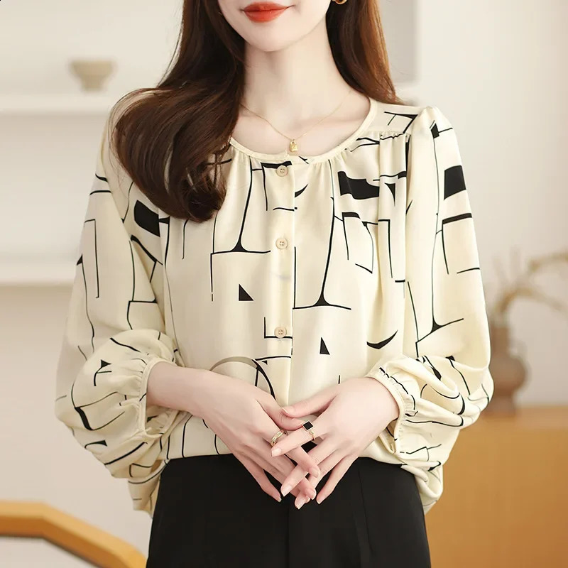 SpringSummer Loose Abdominal Cover Abstract Printed Batwing Sleeves Advanced Chiffon Shirt Womens Button Casual Top 250319
