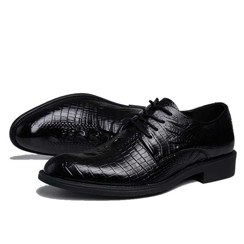 Mens leather flat shoes for spring and summer all Malaysian mens business shoe set UK casual middle-aged and elderly dad Oxford shoesXJ250319