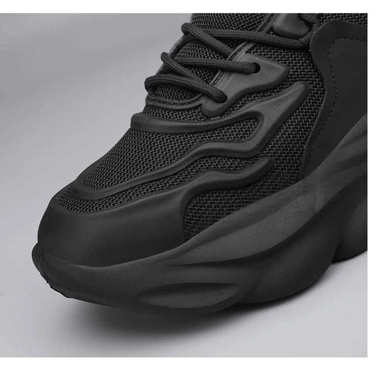 New casual running shoes for spring breathable and fashionable mens fashion trend new casual running shoes Z250319