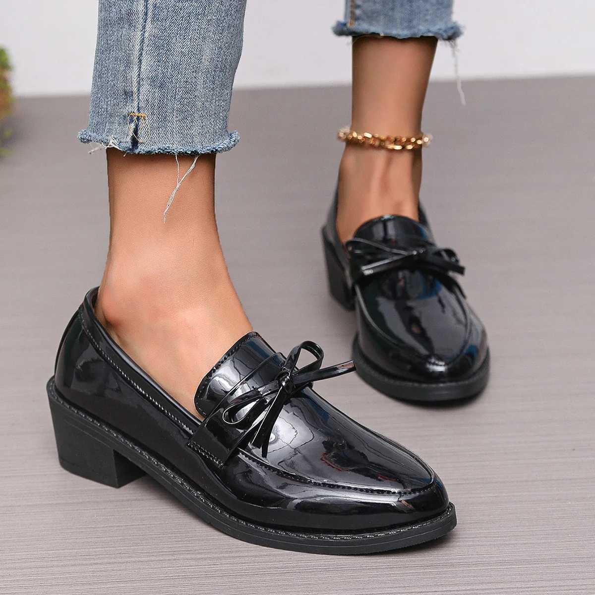 PU Leather Womens Shoes 2025 Spring Pointed Toe Slip- Womens Casual Loafers Elegant Bow Office Med Heel Shoes Womens ShoesXJ250319