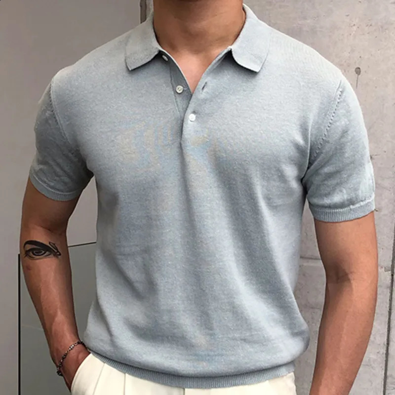 Summer Simple Solid Color Casual Slimming Collar Polo Knitted Breathable Polo Camissa Homble British Mens Manning Polo Shirt 250317