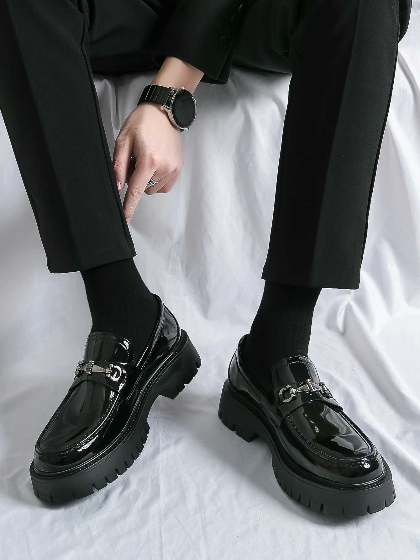 Mens thick soled big head simple and comfortable business responsibilities shiny leather shoesXJ250319