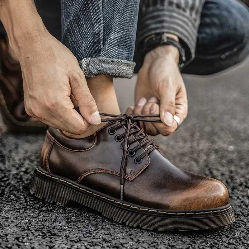 Womens Comfortable Round Toe Walking Elegant Shoes Spring Shoes Men Genuine Leather Casual Outdoor Wear-Resistant Work ShoesXJ250319