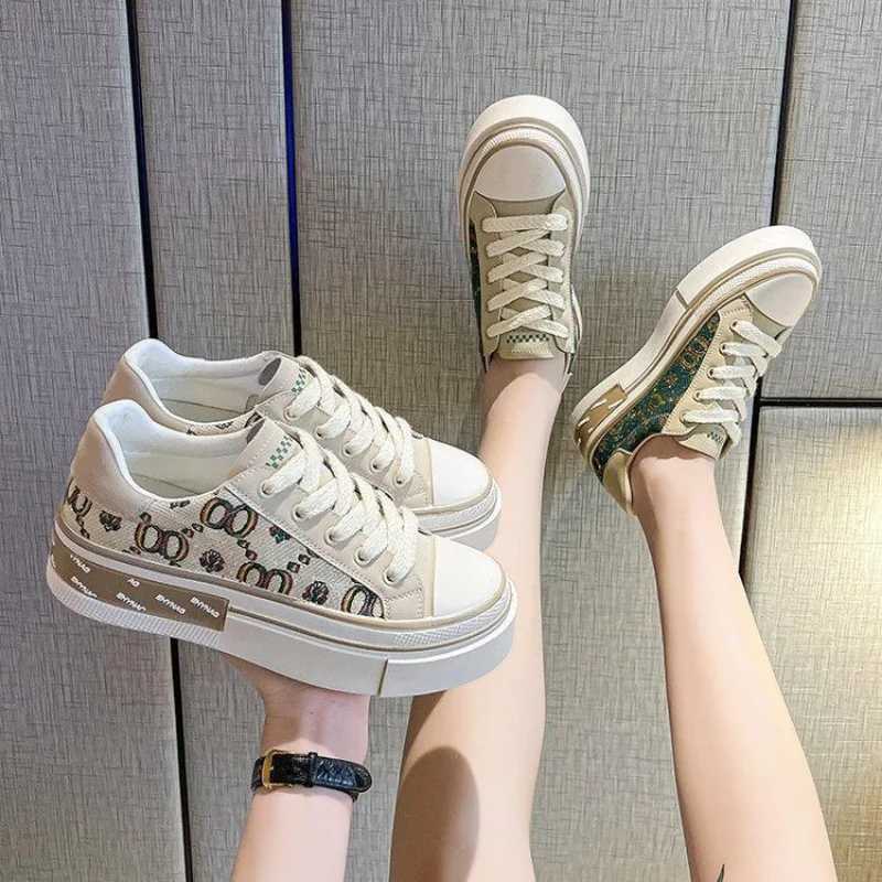 2023 Summer Fi Warm Printed Canvas Shoes Casual Warm N-Slip Vcani Platform Sports Shoes for Women Y250318