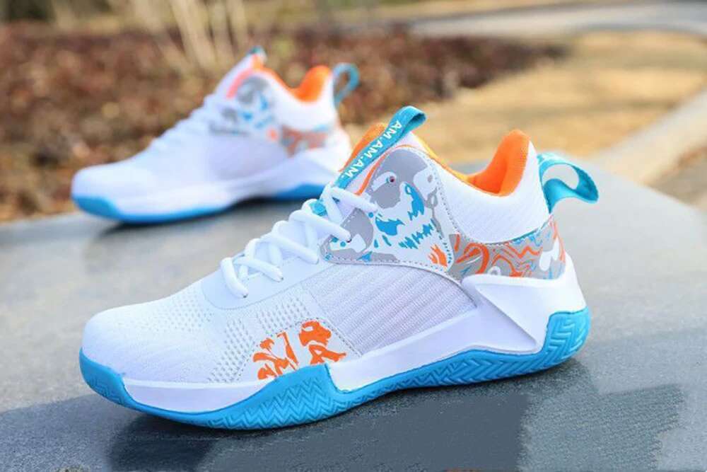 2025 new sports shoes men's mesh breathable men's designer fashionable running sports shoes anti slip spring and autumn men's basketbal