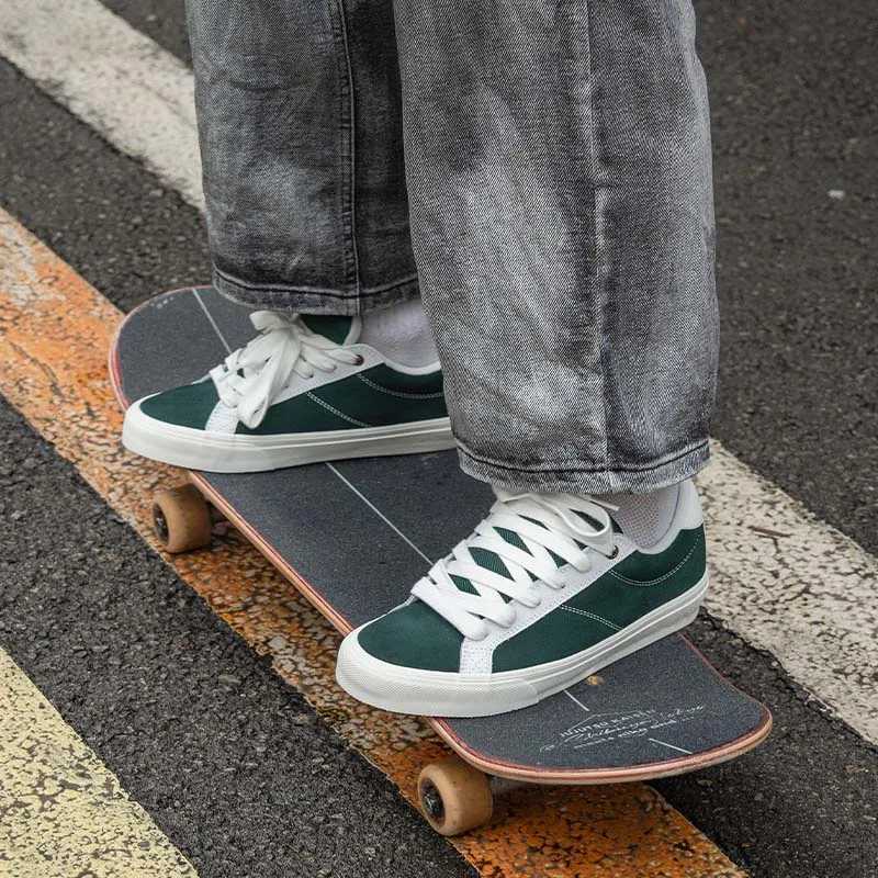 Joiints Green Puffy Tgue Skating Shoes Vcani Casual Shoes Short and Fat Sports Shoes Breathable Lace Upper Non slip Outsole Y250318