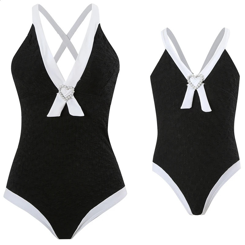 Family Matching Swimsuit Black White Sexy One-Piece Three-Dimensional Love Decoration Summer Beach Swimwear Beach Clothing 250319